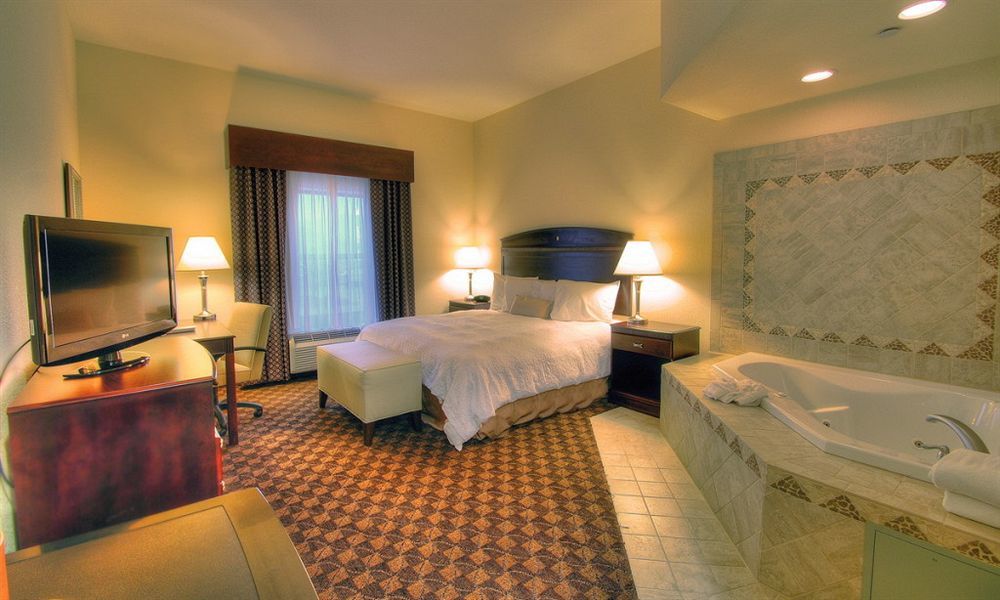 Holiday Inn Express West Jefferson By Ihg Rom bilde